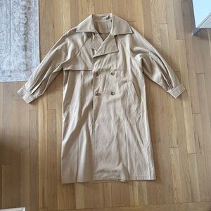 Women's Classic Tan Double-Breasted Trench Coat Women’s Small